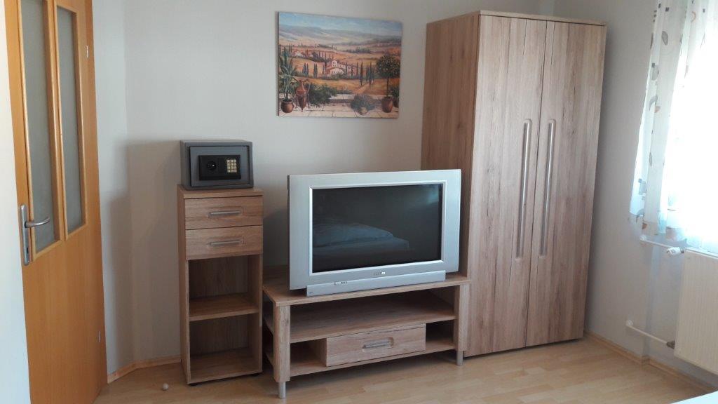 Arkadenhaus Steiner Bed & Breakfast Подерсдорф ам Зее Екстериор снимка