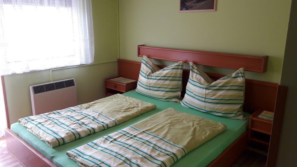 Arkadenhaus Steiner Bed & Breakfast Подерсдорф ам Зее Екстериор снимка
